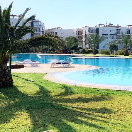 Apartment Blue Retreat By The Sea Vokolidha
