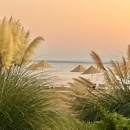 Blue Retreat By The Sea * Vokolidha