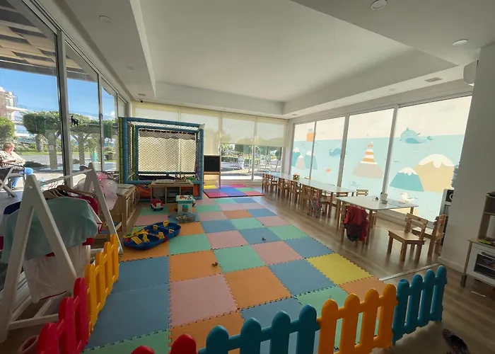 Retreat By The Sea Vokolidha