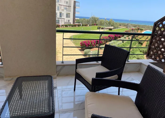 Retreat By The Sea *