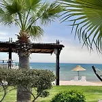Retreat By The Sea *