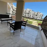 Retreat By The Sea Apartamento Vokolidha