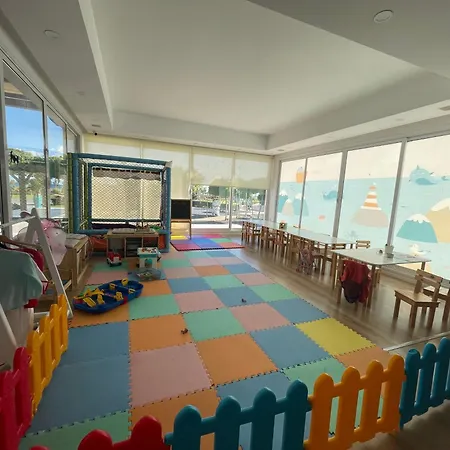 Retreat By The Sea Vokolidha