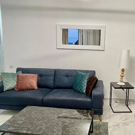 Retreat By The Sea *