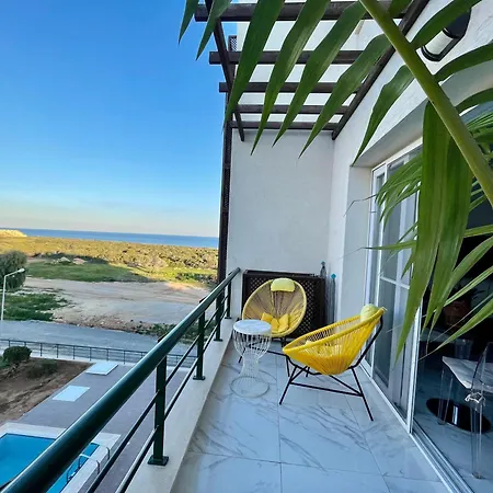 Retreat By The Sea Vokolidha