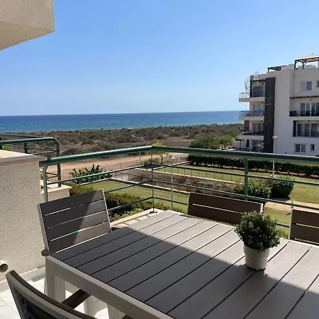 Apartamento Blue Retreat By The Sea Vokolidha