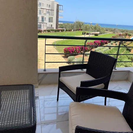 Retreat By The Sea *