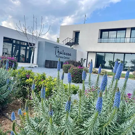 Retreat By The Sea Διαμέρισμα *