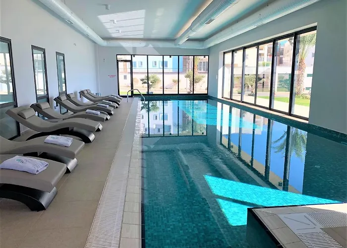 Apartamento Retreat By The Sea Vokolidha