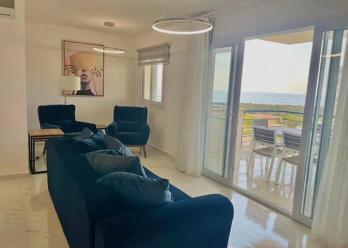 Retreat By The Sea Vokolidha